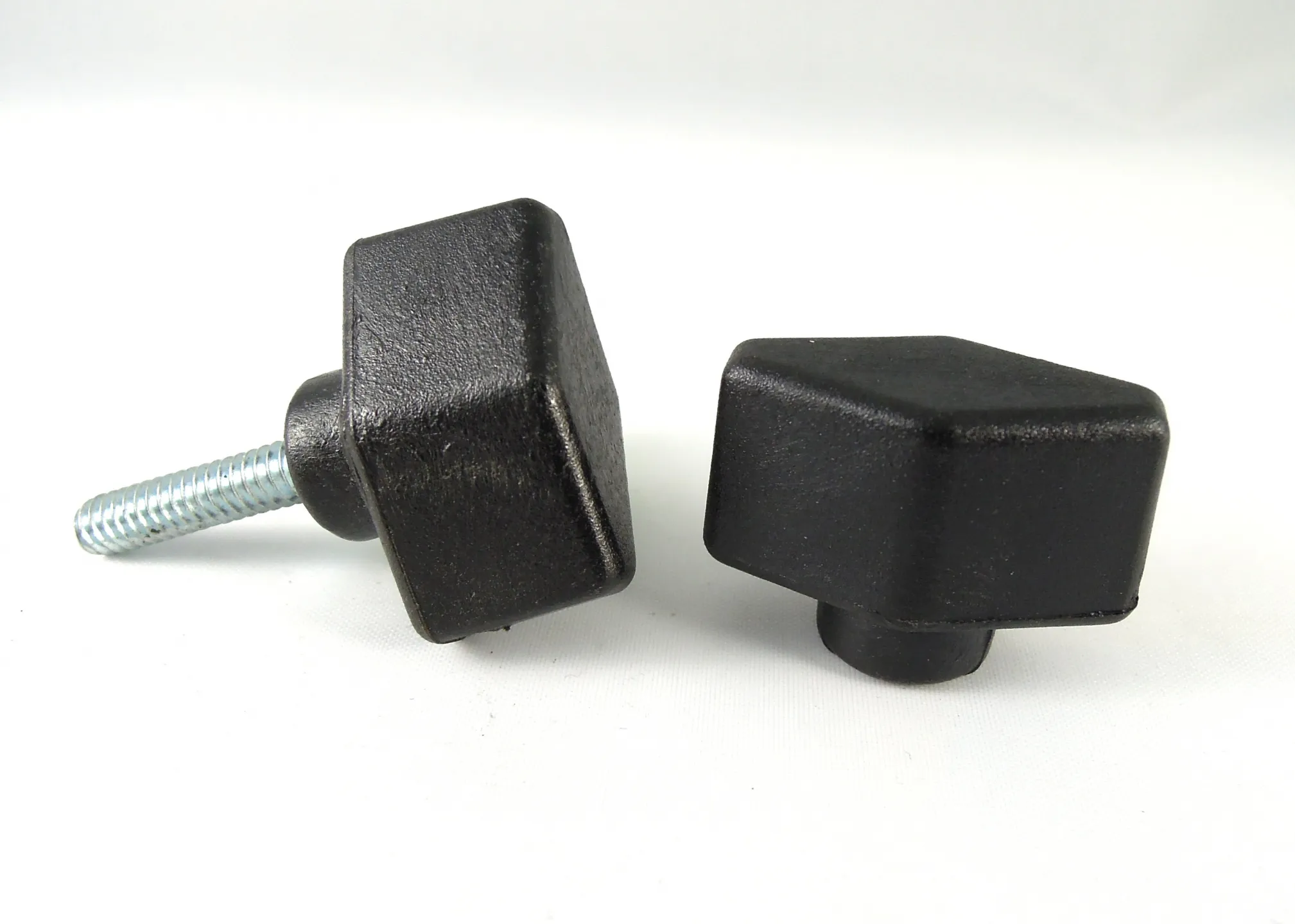 Wing knob #086